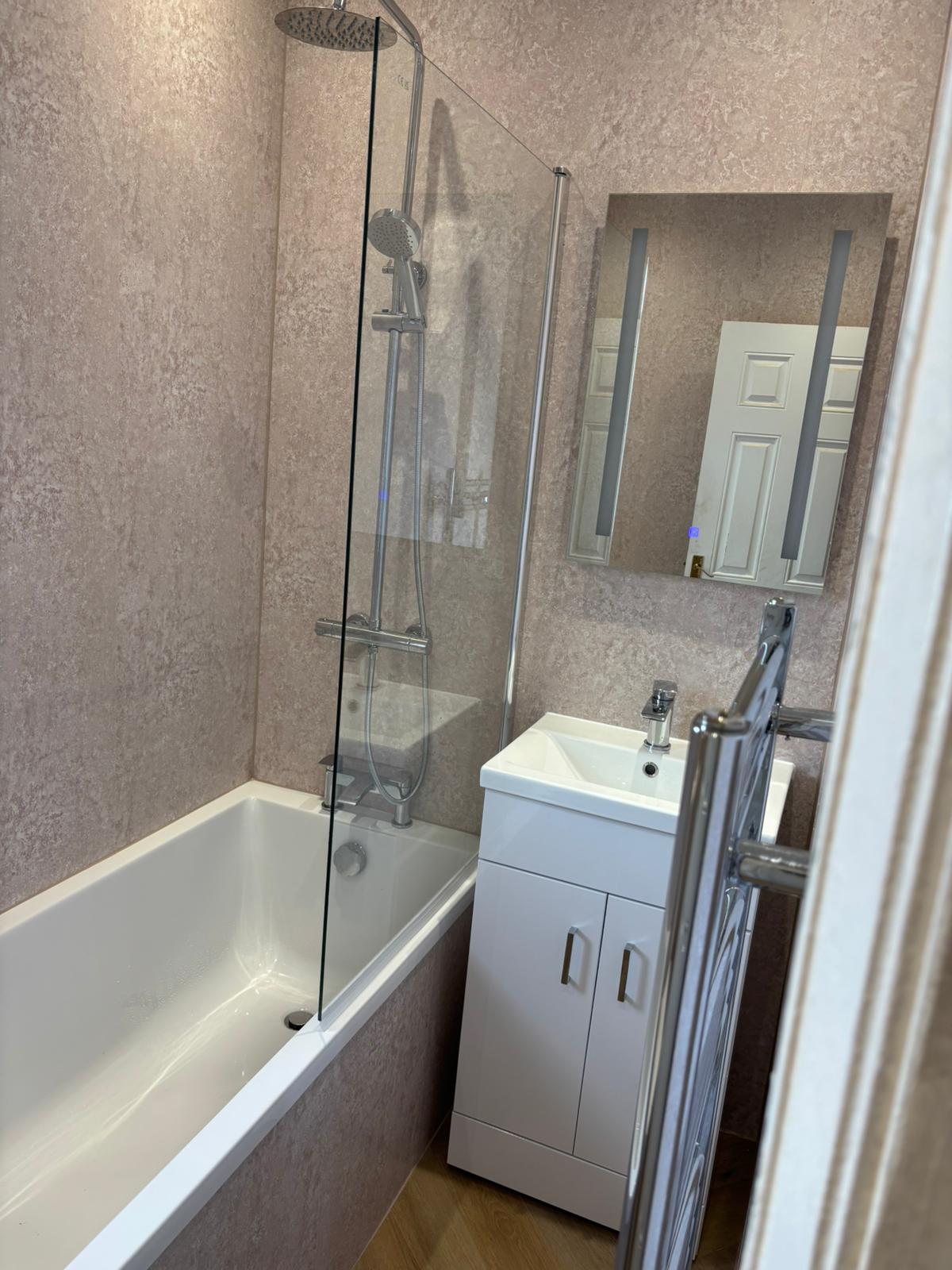 86d613a2-a228-43ed-acfe-0bda0d4e8ec3